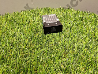 разъем AUX / USB BMW X7 G07 2021, 3.0 л., B58B30C, бензин, АКПП, a96, внедорожник 5 дв., полный привод, 84108711940, 8711940