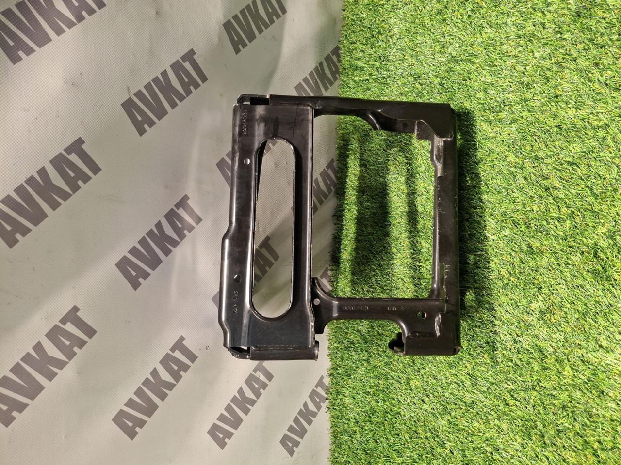 кронштейн (крепление) BMW X3 G01 2018, 2.0 л., B46 B20 B, бензин, АКПП, a300, внедорожник 5 дв., полный привод, 51117399915, 7399915 - фото №1