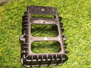 пластик BMW X7 G07 [рестайлинг] G07 2023, 3.0 л., B58B30P, бензин, a96, внедорожник 5 дв., полный привод, 16148486902, 8486902