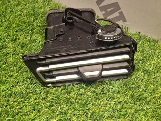 дефлектор обдува салона BMW X7 G07 2022, 3.0 л., B58B30C, бензин, АКПП, a96, внедорожник 5 дв., полный привод, 9399470, 64229399470