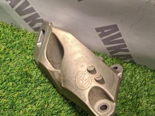 кронштейн двигателя BMW X5 G05 2019, 4.4 л., N63 B44 C, бензин, АКПП, а300, внедорожник 5 дв., полный привод, 22116871208, 6871208