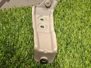 крепление ( кронштейн ) крыла BMW X7 G07 2022, 3.0 л., B58B30C, бензин, АКПП, a96, внедорожник 5 дв., полный привод, 7418218, 41007492368, 7492368