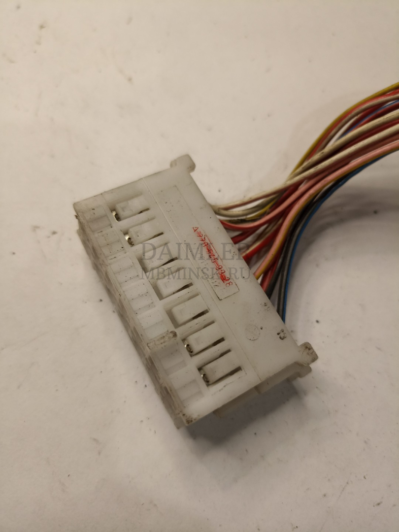разъем (фишка) проводки Mercedes-Benz E-Класс W212/S212/C207/A207 W212 2012, 2.1 л., OM 651.924, дизель, АКПП, седан, A2205459928 - фото №1