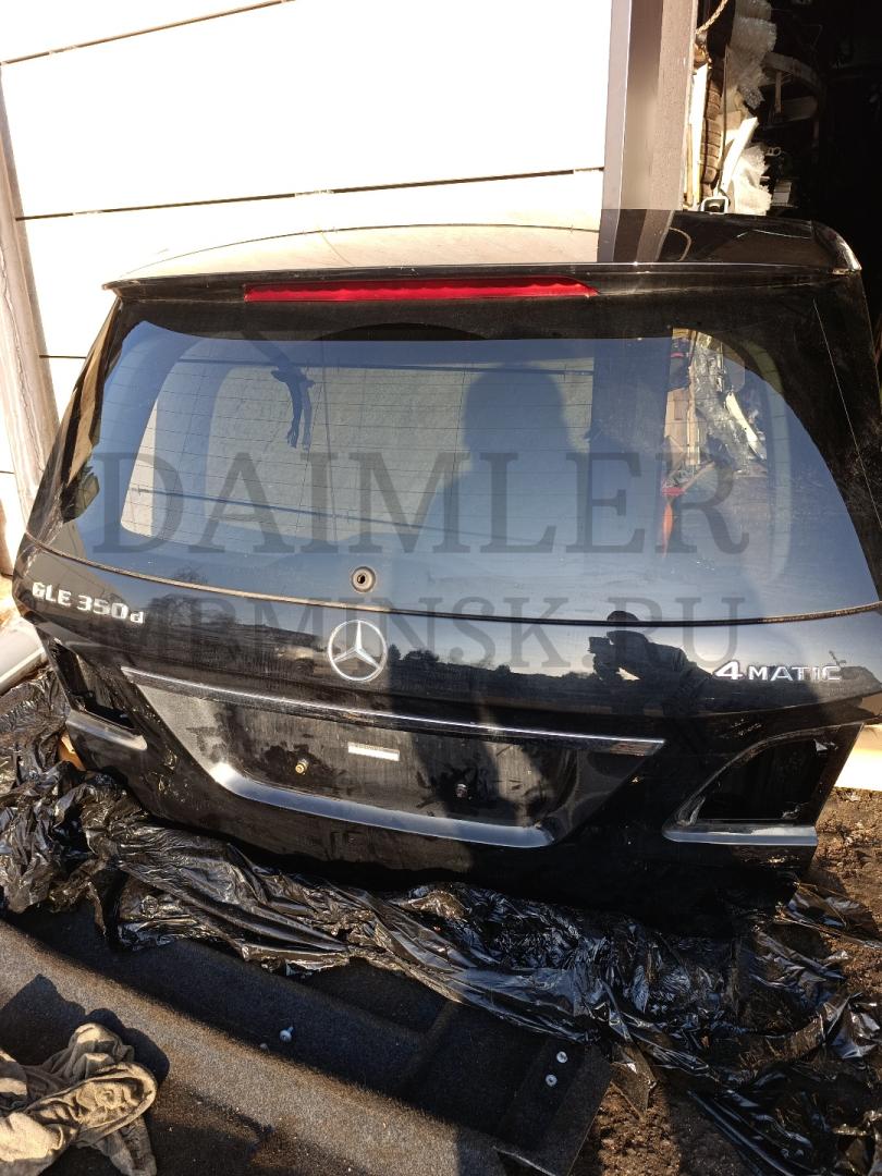 крышка багажника (дверь 3-5) Mercedes-Benz GLE W166 2016, 3.0 л., OM 642.826, дизель, АКПП, A1667405000, A1667402600 - фото №1