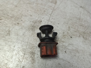 кронштейн радиатора Mercedes-Benz E-Класс W213/S213/C238/A238 W213 2016, 2.0 л., OM 654.920, дизель, АКПП, черный., седан, задний привод, A0009912595, A1695040114