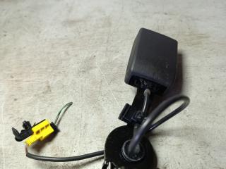 замок ремня безопасности Mercedes-Benz GLE W166 2016, 3.0 л., OM 642.826, дизель, АКПП, A1668600769