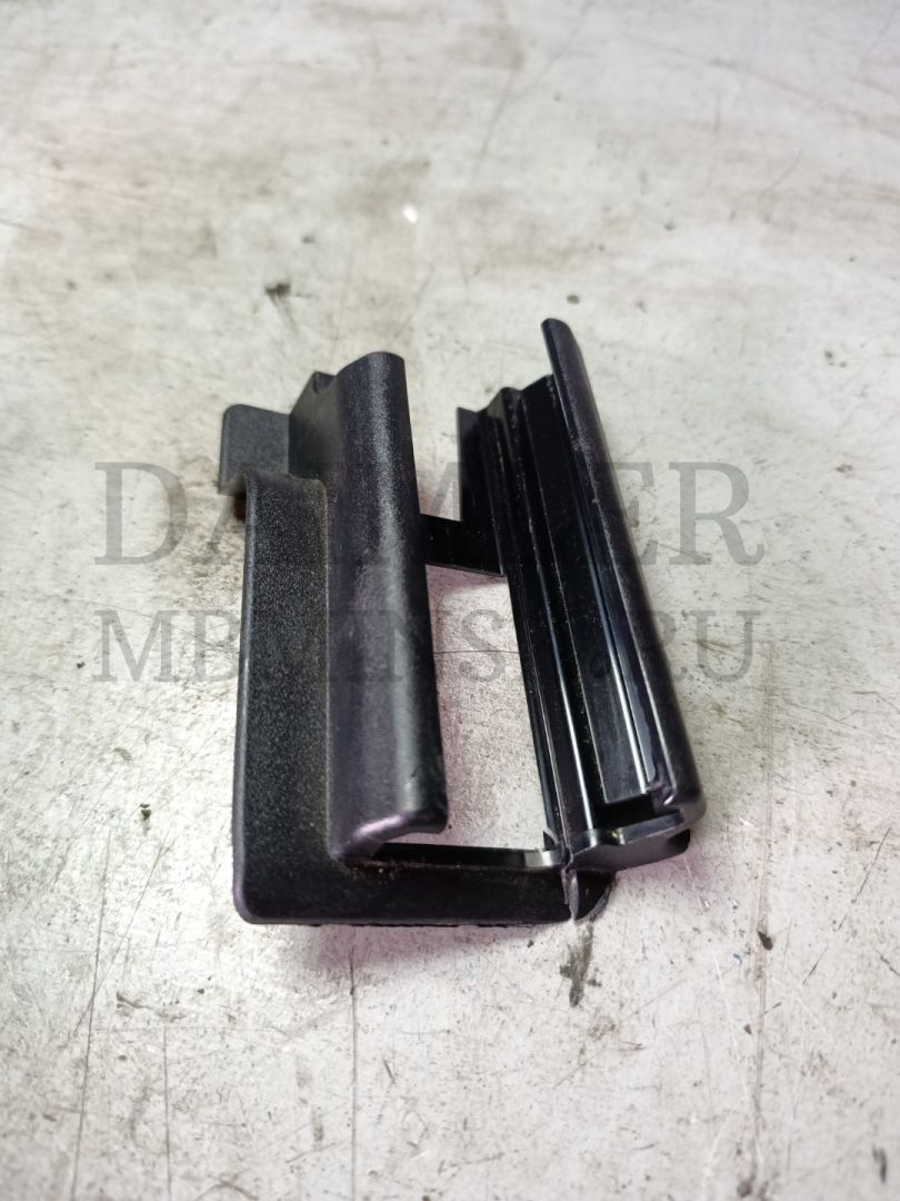 Пластик салазок сидений Mercedes-Benz E-Класс W213/S213/C238/A238 W213 2016, 2.0 л., OM 654.920, дизель, АКПП, черный., седан, задний привод, A2059190800 - фото №1