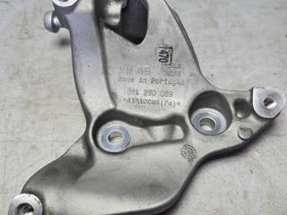 кронштейн двигателя Volkswagen Multivan T6 [рестайлинг] 2021, 2.0 л., дизель, АКПП, белый, микроавтобус, передний привод, 04L260089