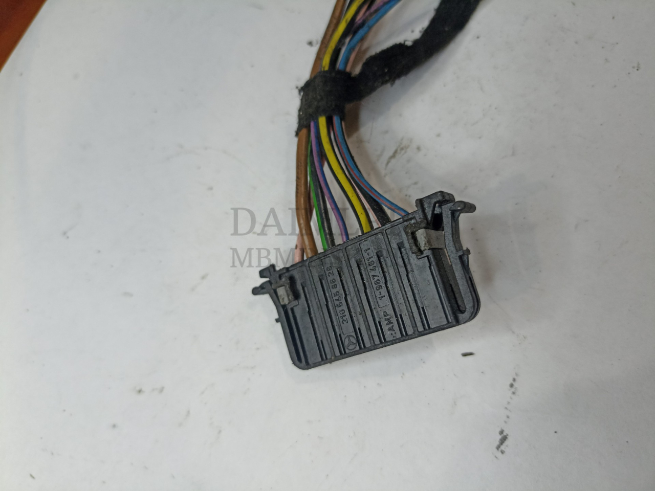 разъем (фишка) проводки Mercedes-Benz E-Класс W212/S212/C207/A207 W212 2012, 2.1 л., OM 651.924, дизель, АКПП, седан, 2105458628 - фото №1