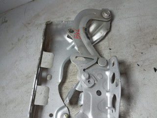 петля капота левая Mercedes-Benz CLS AMG C257 2018, 2.9 л., OM 656.929, дизель, АКПП, A2138800128