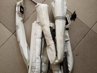 подушка безопасности боковая (шторка) Mercedes-Benz GLS-Класс X166 2018, 3.0 л., OM 642.826, дизель, АКПП, синий, внедорожник 5 дв., полный привод, правый руль, A1668602702