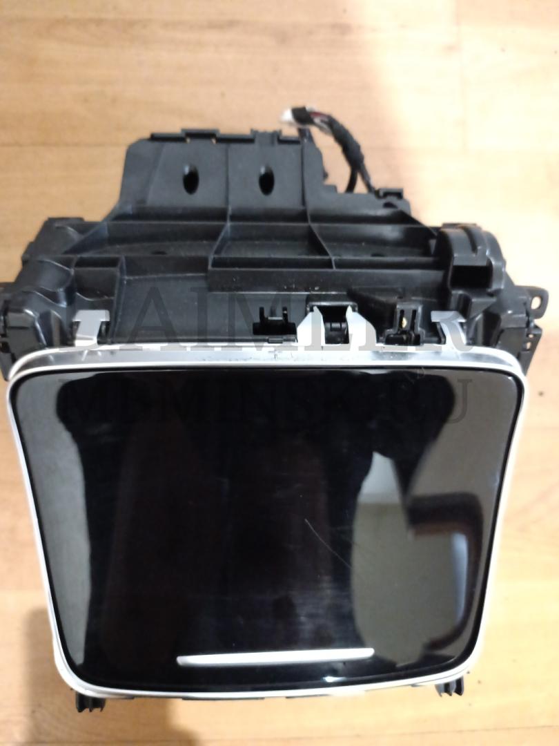 пепельница Mercedes-Benz E-Класс W213/S213/C238/A238 W213 2016, 2.0 л., OM 654.920, дизель, АКПП, черный., седан, задний привод, A2136806500 - фото №1