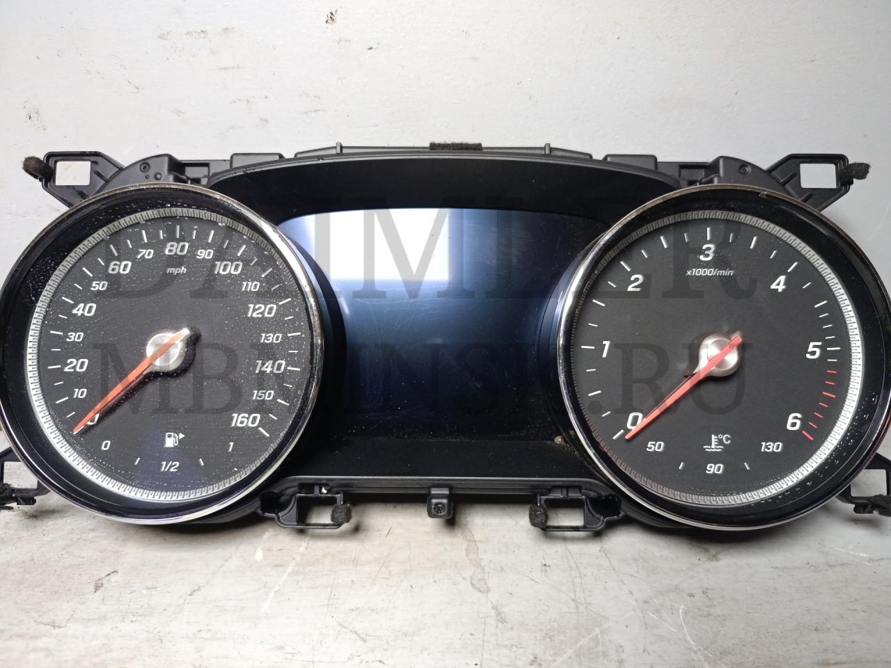 щиток приборов (приборная панель) Mercedes-Benz E-Класс W213/S213/C238/A238 S213 2017, 2.0 л., OM 654.920, дизель, универсал, A2139000917 - фото №1