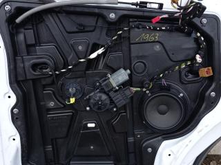 стеклоподъемник передний левый Volkswagen Multivan T6 [рестайлинг] 2021, 2.0 л., дизель, АКПП, белый, микроавтобус, передний привод