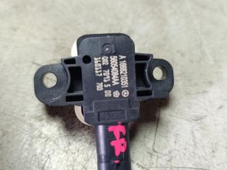 датчик удара Mercedes-Benz GLE W166 2016, 3.0 л., OM 642.826, дизель, АКПП, A1668210351