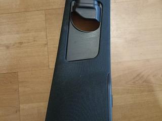 обшивка стойки центральной правой Mercedes-Benz GLS-Класс X166 2018, 3.0 л., OM 642.826, дизель, АКПП, синий, внедорожник 5 дв., полный привод, правый руль, A1668681600