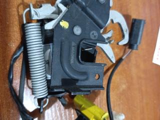 замок капота BMW 5 серия G30/G31 [рестайлинг] 2020, 7347410