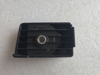 кронштейн (крепление) Mercedes-Benz M-Класс W164 2007, 3.0 л., OM 642.940, дизель, АКПП, правый руль, A1648600251