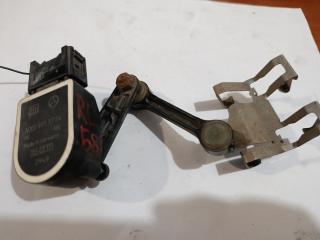 датчик дорожного просвета Mercedes-Benz E-Класс W213/S213/C238/A238 S213 2017, 2.0 л., OM 654.920, дизель, универсал, A0009053704