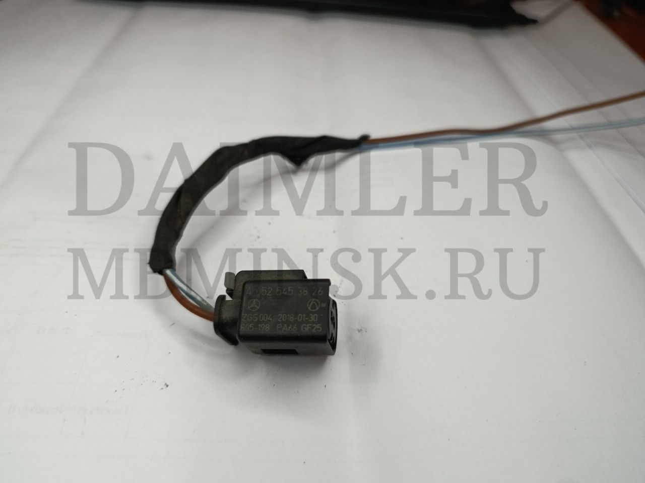 разъем (фишка) проводки Mercedes-Benz E-Класс W212/S212/C207/A207 W212 2012, АКПП, седан, A0525453826 - фото №1
