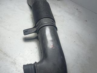 патрубок воздушного фильтра Mercedes-Benz C-Класс W204 [рестайлинг] C204 2011, 2.1 л., OM 651.911, дизель, АКПП, серебристый, седан, задний привод, A6510903437