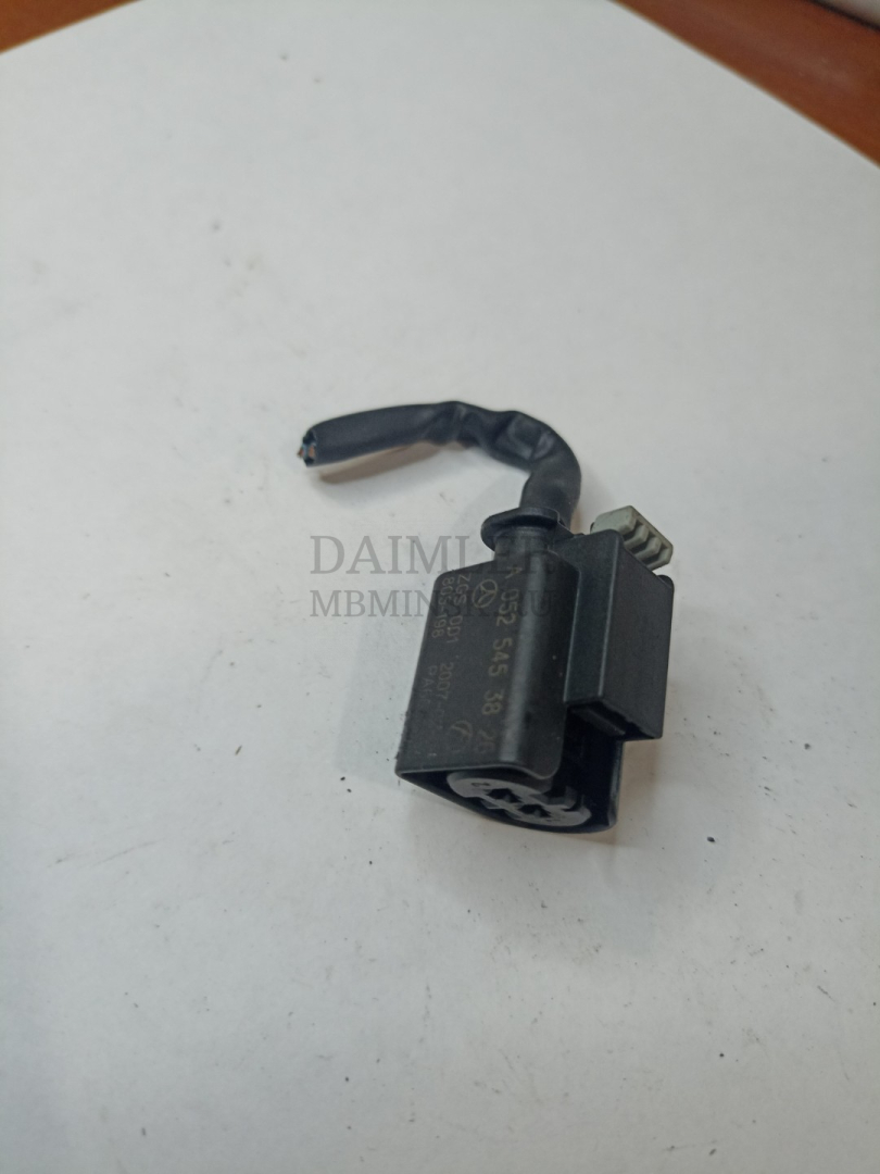 разъем (фишка) проводки Mercedes-Benz E-Класс W212/S212/C207/A207 W212 2012, АКПП, седан, A0525453826 - фото №1