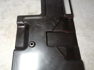 крышка аккумулятора Mercedes-Benz GLE W166 2016, 3.0 л., OM 642.826, дизель, АКПП, A1666840318