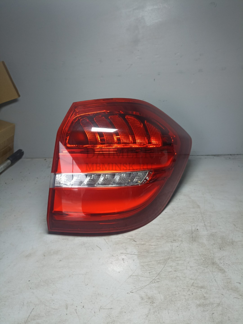 фонарь задний правый Mercedes-Benz GLS-Класс X166 2018, 3.0 л., OM 642.826, дизель, АКПП, синий, внедорожник 5 дв., полный привод, правый руль, A1669066202 - фото №1