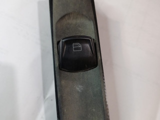кнопка стеклоподъемника двери Mercedes-Benz Vito W639 2004, 2.2 л., OM 646.983, дизель, МКПП, 6395450613