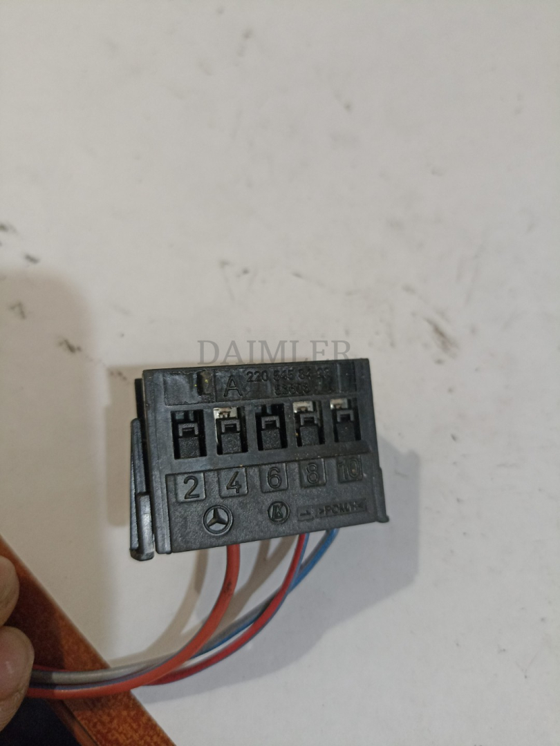 разъем (фишка) проводки Mercedes-Benz E-Класс W212/S212/C207/A207 W212 2012, 2.1 л., OM 651.924, дизель, АКПП, седан, A2205458428 - фото №1