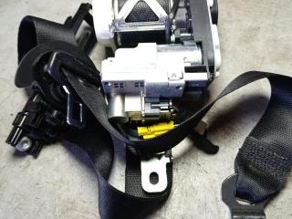 ремень безопасности Mercedes-Benz GLE W166 2016, 3.0 л., OM 642.826, дизель, АКПП, A1668601300