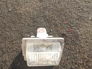 подсветка номера Mercedes-Benz C-Класс W204 [рестайлинг] C204 2011, 2.1 л., OM 651.911, дизель, АКПП, серебристый, седан, задний привод, A2218200856