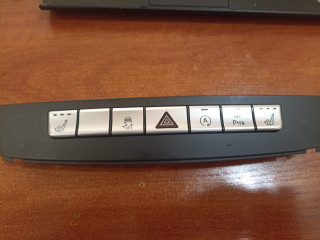 кнопка аварийной сигнализации Mercedes-Benz GLS-Класс X166 2018, 3.0 л., OM 642.826, дизель, АКПП, синий, внедорожник 5 дв., полный привод, правый руль, A2929051700