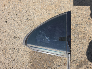 форточка задняя правая Mercedes-Benz E-Класс W213/S213/C238/A238 W213 2016, 2.0 л., OM 654.920, дизель, АКПП, черный., седан, задний привод, A2137300255