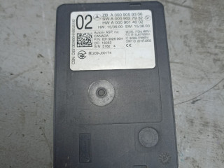 датчик мертвых (слепых) зон Mercedes-Benz E-Класс W213/S213/C238/A238 W213 2016, 2.0 л., OM 654.920, дизель, АКПП, черный., седан, задний привод, A0009059306