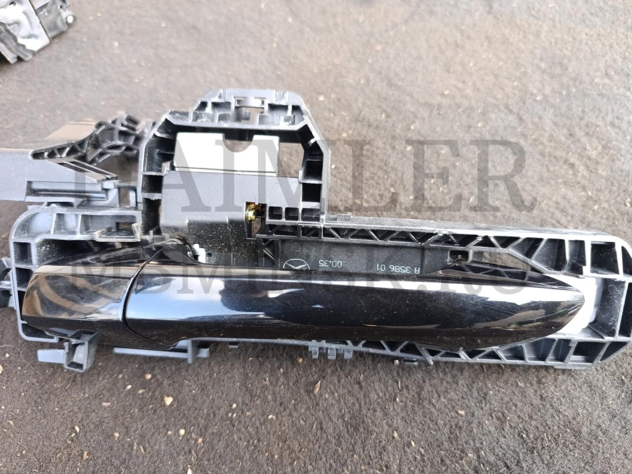 ручка наружная Mercedes-Benz GLE W166 2016, 3.0 л., OM 642.826, дизель, АКПП, A2047602134 - фото №1