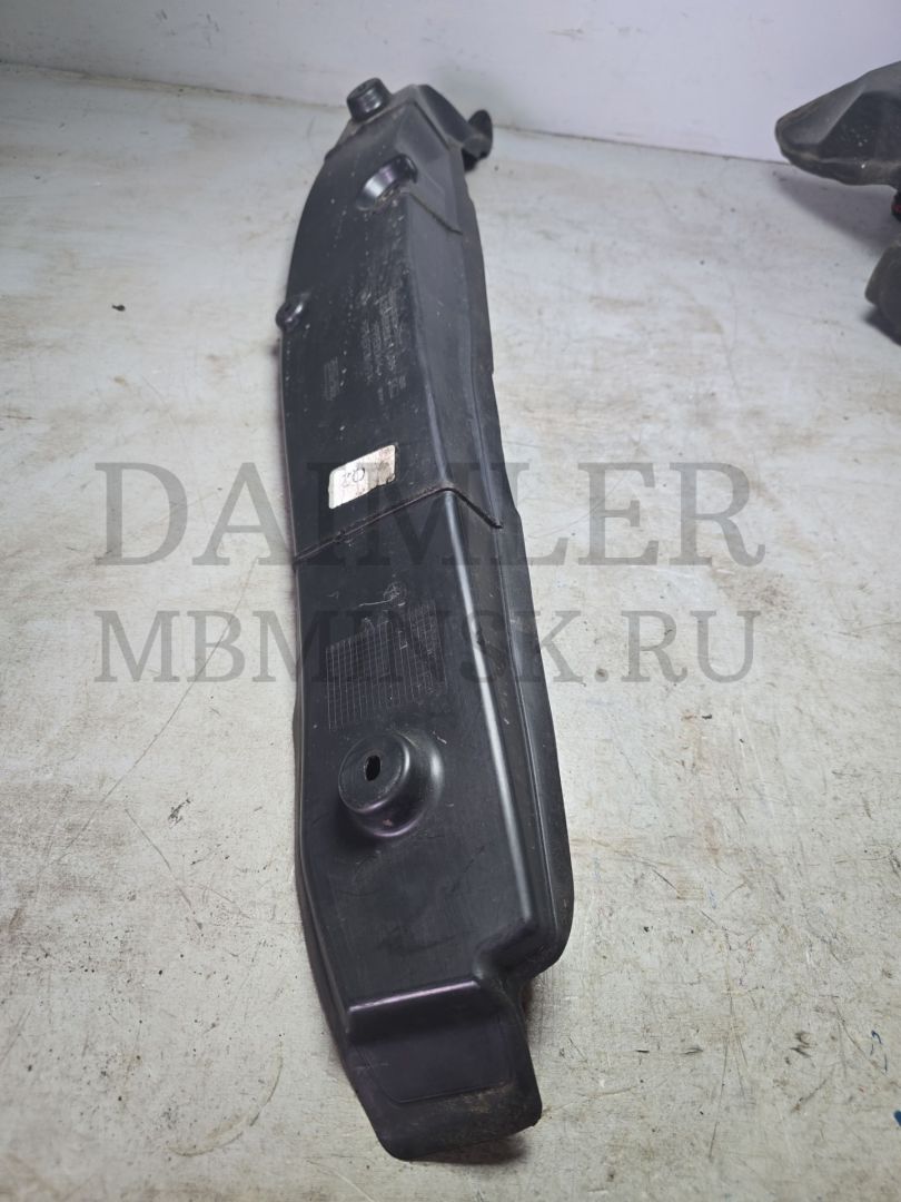 пыльник крыла заднего правого Mercedes-Benz E-Класс W213/S213/C238/A238 W213 2016, 2.0 л., OM 654.920, дизель, АКПП, черный., седан, задний привод, A2138890025 - фото №1