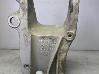 кронштейн двигателя Volkswagen Multivan T6 [рестайлинг] 2021, 2.0 л., дизель, АКПП, белый, микроавтобус, передний привод, 7E0199343B