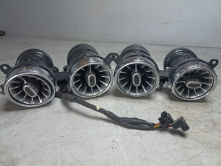 дефлектор обдува салона Mercedes-Benz CLS AMG C257 2018, 2.9 л., OM 656.929, дизель, АКПП, A2578302400, A2578302300