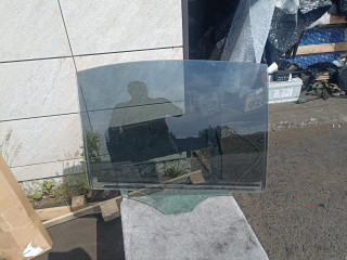 стекло двери задней правой Mercedes-Benz E-Класс W213/S213/C238/A238 W213 2016, 2.0 л., OM 654.920, дизель, АКПП, черный., седан, задний привод