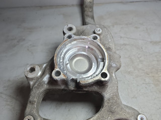 кулак поворотный правый Mercedes-Benz E-Класс W213/S213/C238/A238 W213 2016, 2.0 л., OM 654.920, дизель, АКПП, черный., седан, задний привод, A2133325400