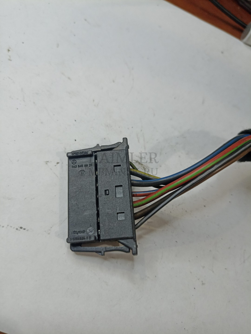 разъем (фишка) проводки Mercedes-Benz E-Класс W212/S212/C207/A207 W212 2012, 2.1 л., OM 651.924, дизель, АКПП, седан, 0435456620 - фото №1