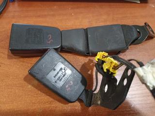 замок ремня безопасности Mercedes-Benz C-Класс W204 [рестайлинг] C204 2011, 2.1 л., OM 651.911, дизель, АКПП, серебристый, седан, задний привод, A2048602669