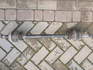 полуось задняя (приводной вал, ШРУС) Mercedes-Benz E-Класс W213/S213/C238/A238 S213 2017, 2.0 л., OM 654.920, дизель, универсал