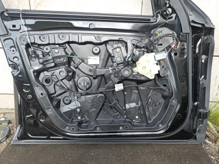 стеклоподъемник передний левый Mercedes-Benz E-Класс W213/S213/C238/A238 W213 2016, 2.0 л., OM 654.920, дизель, АКПП, черный., седан, задний привод