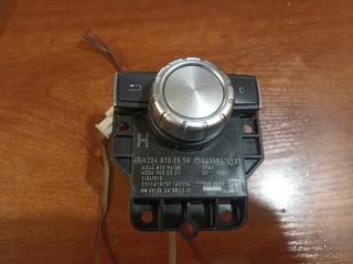 кнопка управления мультимедия Mercedes-Benz C-Класс W204 [рестайлинг] C204 2011, 2.1 л., OM 651.911, дизель, АКПП, серебристый, седан, задний привод, A2048709558