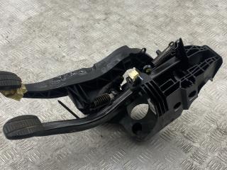 узел педальный (блок педалей) BMW X1 F48 2016, 2.0 л., B47 C20 A, дизель, МКПП, alpinweiß iii (300), внедорожник 5 дв., полный привод, правый руль, 6860677