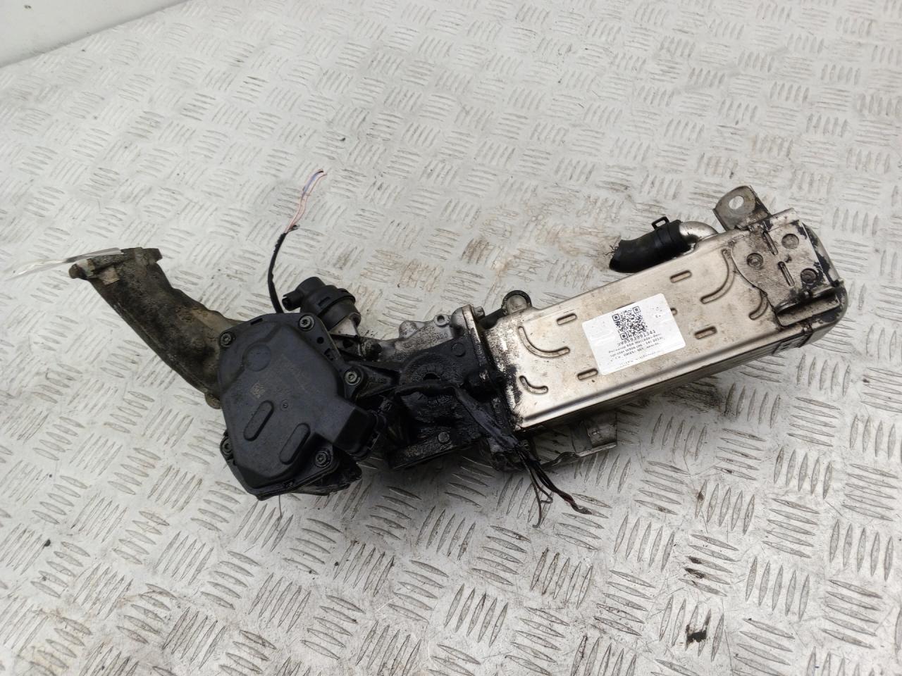 охладитель EGR / Радиатор EGR Mercedes-Benz Sprinter 2 поколение (W906) 2013, 2.2 л., дизель, МКПП, A6511400675, A6511400460 - фото №1