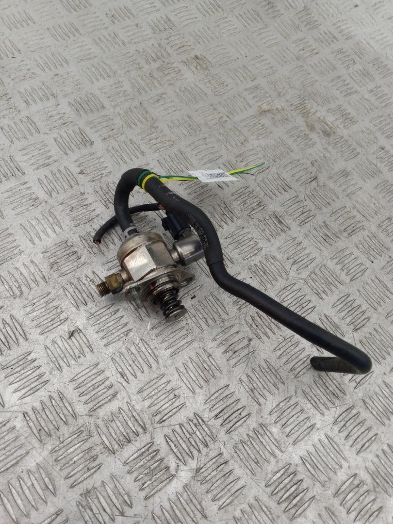 ТНВД Audi A4 B7 2009, 1.8 л., CDHA, бензин, МКПП, 06H127025K, 0261520055 - фото №1