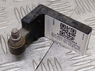 петля двери BMW X5 E70 [рестайлинг] E70 2012, 4.0 л., дизель, АКПП, black sapphire metallic (475), внедорожник 5 дв., полный привод, правый руль, 7068078